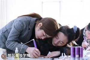 成都纹绣美瞳线培训班哪家好？