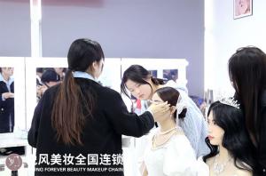 从课堂到职场！悦风美妆的保障有多强？